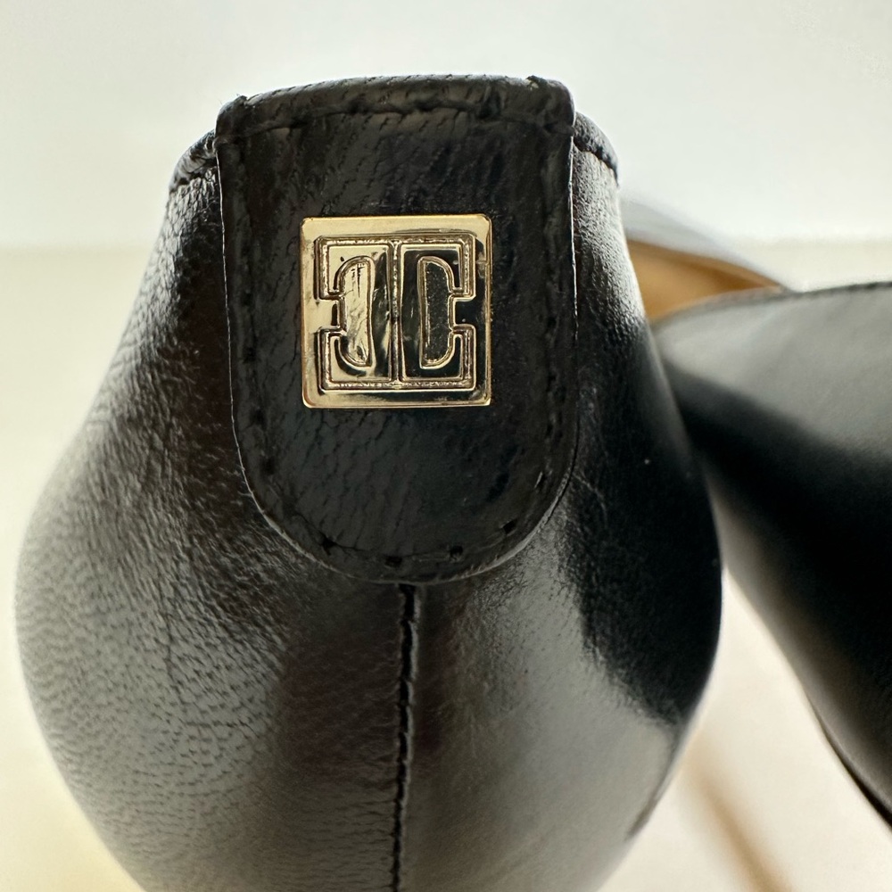 EUC 3” Black Leather Pumps/Heels - Picture 4 of 10